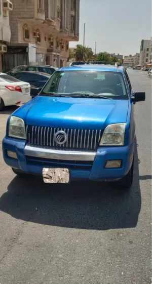 mercury-mountaineer-2010-excellent-condition-191k-km