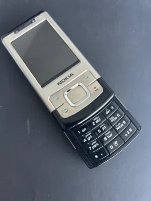 نوكيا 6500ونوكيا 6600 بحالة ممتازه بس بدهم بطاريه