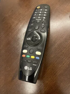 ريموت تلفزيون 55بوصه من LG