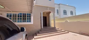فلل وشقق للايجار في العذيبة والغبرة_Villas and apartments for rent in Azaiba