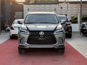 لكزس LX570 S موديل 2021  خليجي