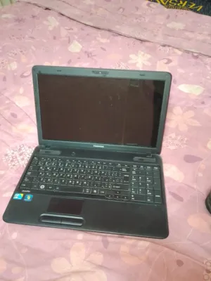 لاب توب نوع  TOSHIBA