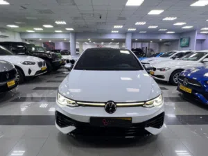 Golf R  2023  Oman car