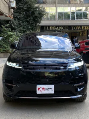 SUV Land Rover in Cairo