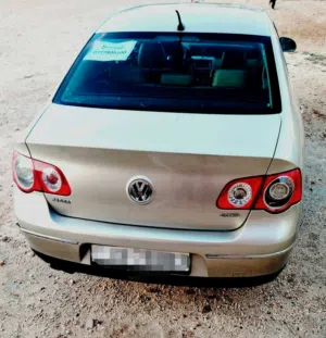 Used Volkswagen Passat in Mafraq