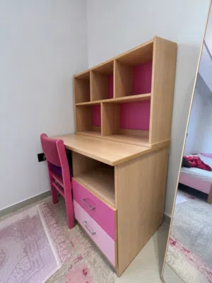 مكتب + مكتبه+ كرسي