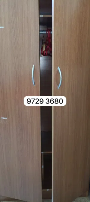 urgent sale wardrobe  new condition