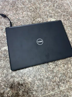 لابتوب Dell نوع ديل لاتيتيود المواصفات  الجيل السابع  اعلى فئةفي المعالجات نوع HQ   المعالج Core i7