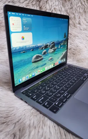 Apple MacBook Pro 2020 32gb ram 512gb ssd Touch Bar macOS Tahoa 26.5 Buit-in Liquid Retina graphics