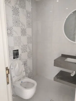 ref:13765 - شقة جديدة مع روف للبيع – الشميساني