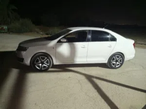 سكودا رابيد 2013 للبيع