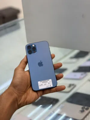 iPhone 12 Pro 128 GB Blue - Good and neat device