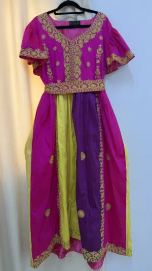 لبس تراثي نص كم مع حزام