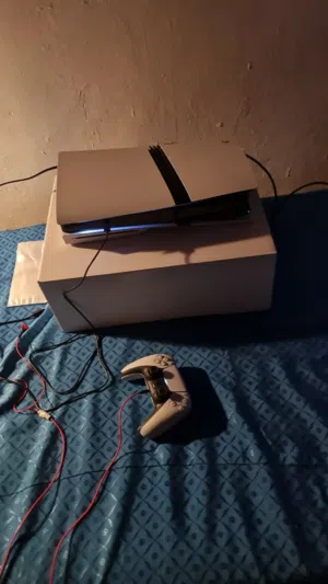 ps5 pro الجهاز فتح كرتونه فقط