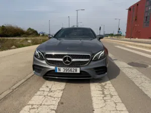 Mercedes-Benz E400