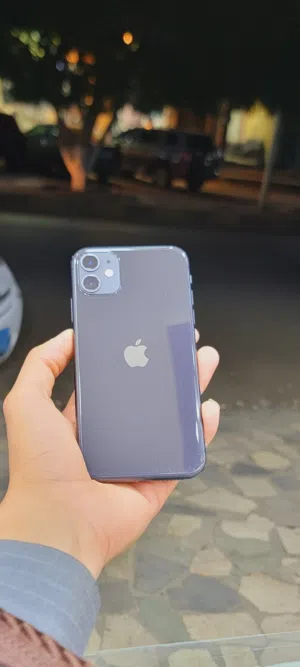 ايفون 11 64جيجا
