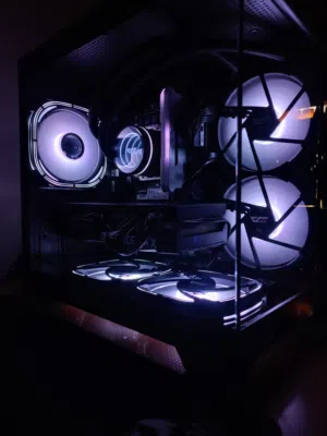 للبيع بيسي جيمنج اموره فوق الطيبه ممتاز لل2k i5 14400f  ....................................RTX 3070