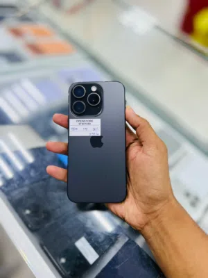 iPhone 15 pro- 128 GB - Fantastic performance