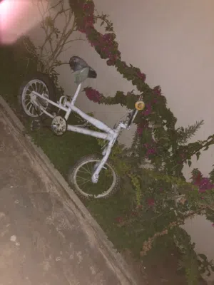 للبيع او التبديل بي هاتف