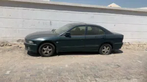 ميتسوبيشي جالنت 2000