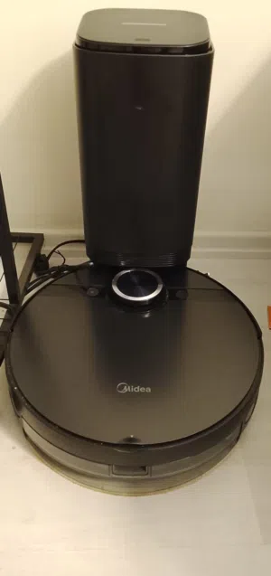 ريبورت مستعمل مره وحده فقط للبيع بداعي السفر
