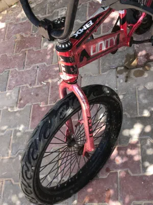 دارجة BMX جديده مخزنه في البيت