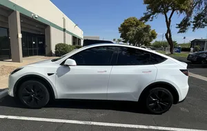 Tesla ‏Model S ‏Standard Range ‏2024