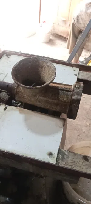 مكينة طحن فلافل او كباب