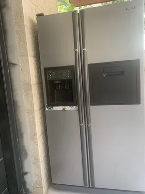 Refrigerators . Samsung . Used1