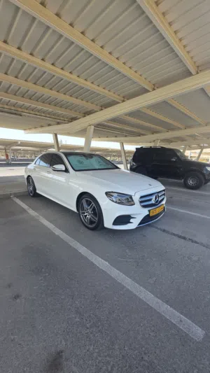 مرسيدس E300 2019 وكالة الزواوي