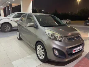 للبيع كيا بيكانتو 2014