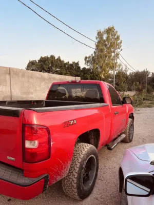 Used Chevrolet Silverado in Amman