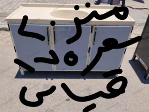 كاونترات مستعمله بس وقسم جديد مامستعمل بس سنك مرمر وحده وقياسات