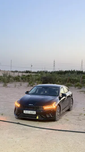 Used Kia K5 in Basra