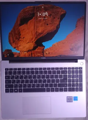 هواوي ميت بوك دي 16 بشاشة كبيره fullHD