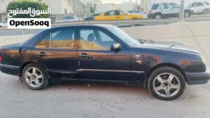 مرسيدس ربي يبارك ماتشكي من شي محرك ياكل في القطران ماكلة ماشاء الله كامبيو ربي يبارك صالة كويسة