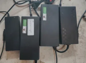 شاحنات سكوتر 42 فولت