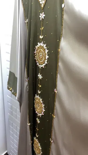 لبس جميل للبيع