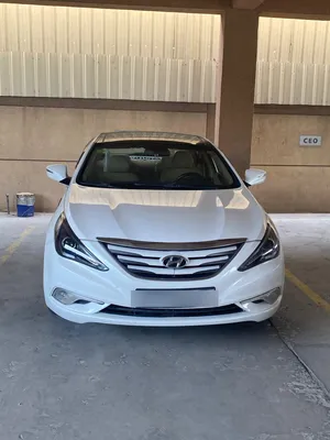 Hyundai . Sonata . 20130