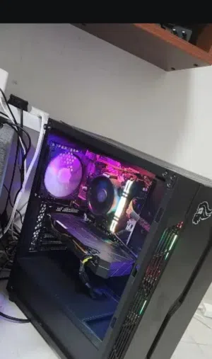 GAMING PC USED LIKE NEW