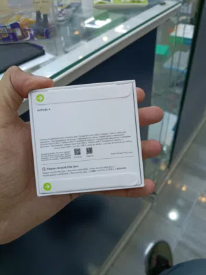 APPLE AIRPODS 4 NEW BOX PACK UNDER WARRANTY