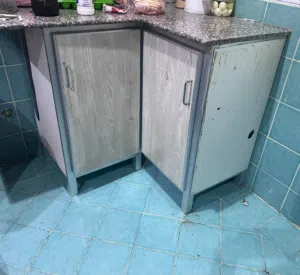 قطع الرخام مقاسات مختلفه للبيع