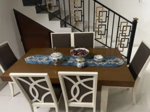 طاولة صفره استخدام خفيف