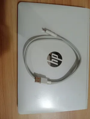 HP notebook 2+ pavilion used 32 gb storage and 2 gb ram  11 inch screen  only defectin camera