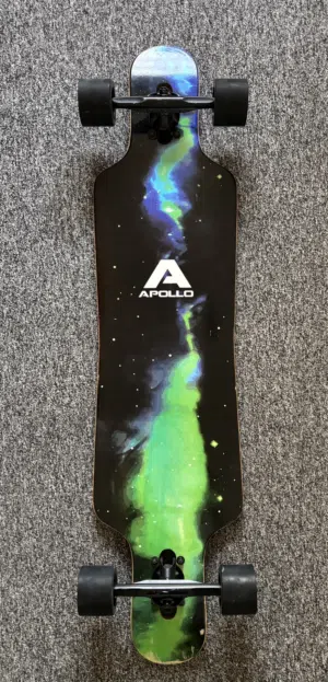 لونغ بورد Apollo احترافي مع عجلات إضافية + أداة + منظف Grip Tape