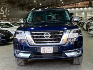 نيسان باترول موديل 2021 لون كحلي للبيع