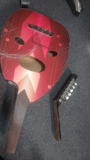 عود كهربائي تركي للبيع مكسور السعر 60