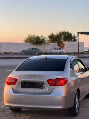 Used Hyundai Avante in Tripoli