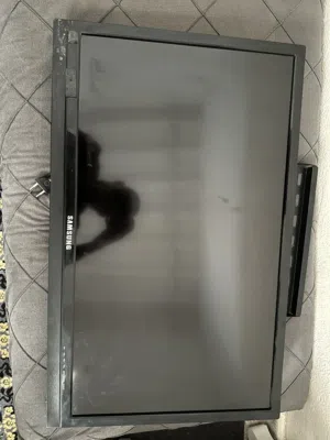 32 Samsung monitors for sale in Tripoli