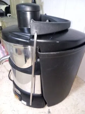 عصارة جزر وفواكه